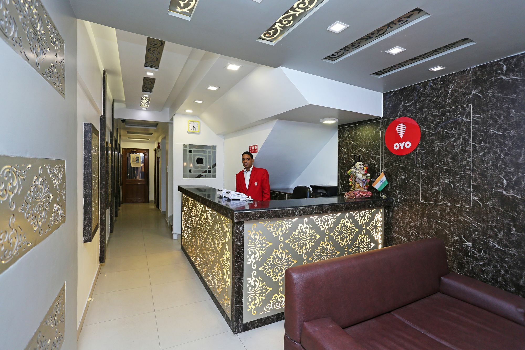 Hotel Elegant International New Delhi Exteriör bild
